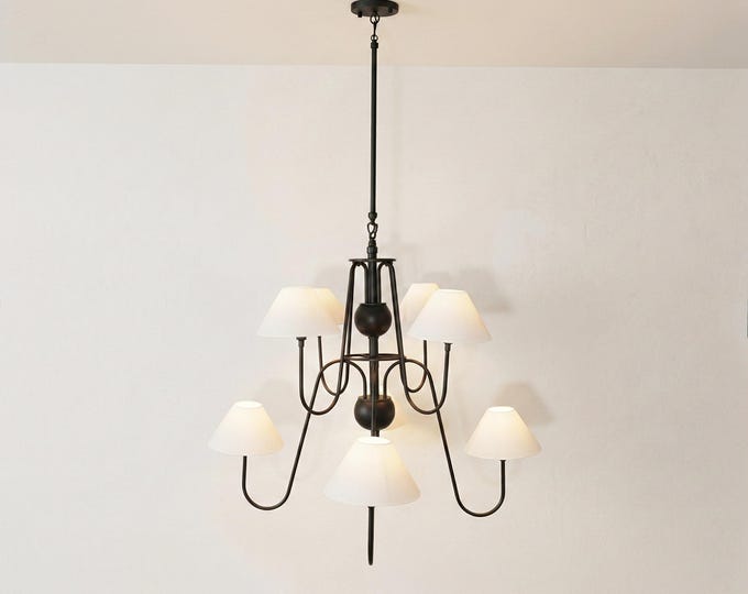 A centerpiece of timeless grandeur, the Matte Black finish adds pure luxury to your décor.