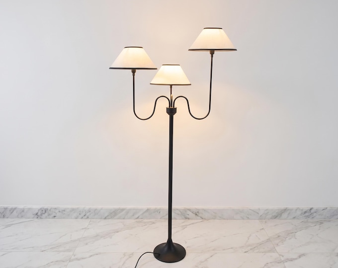 Floor Lamp in Black Color Stylish Triple Arm Floor Lamp with black Lined Cotton white Fabric Shades Cord Plug and Modern Home Decor Lighting