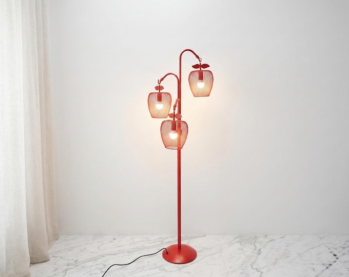 The Grand Luminaire: Artisanal Brilliance