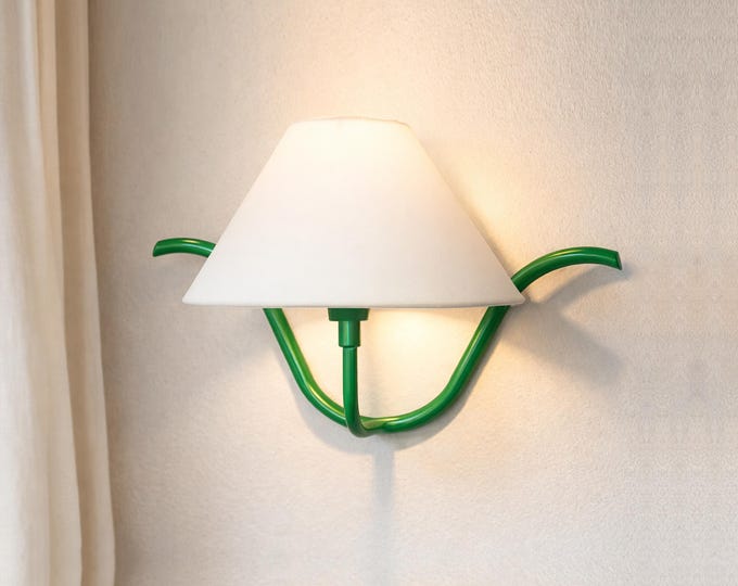 A gentle radiance inspired by Green tones.