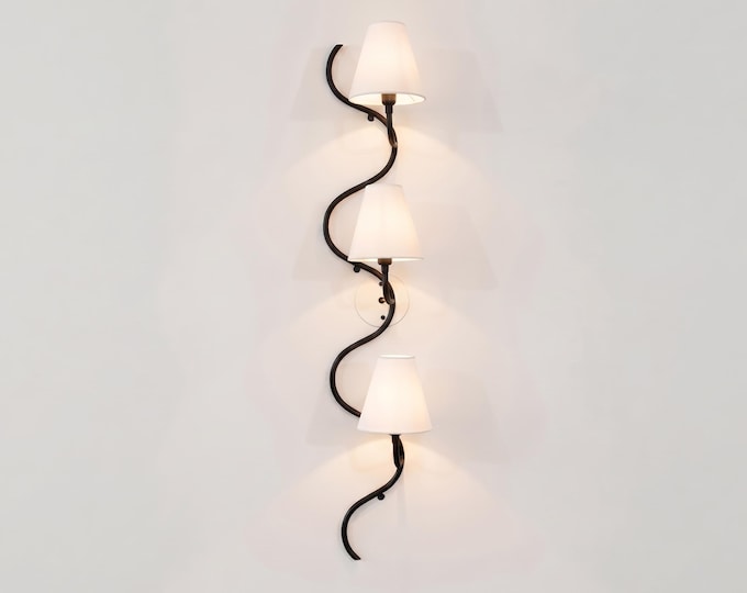 The art of illumination, reimagined in exquisite matte black.