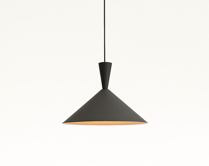 Radiant Elegance: Artisanal Luxury Hanging Light for Upscale Interiors"