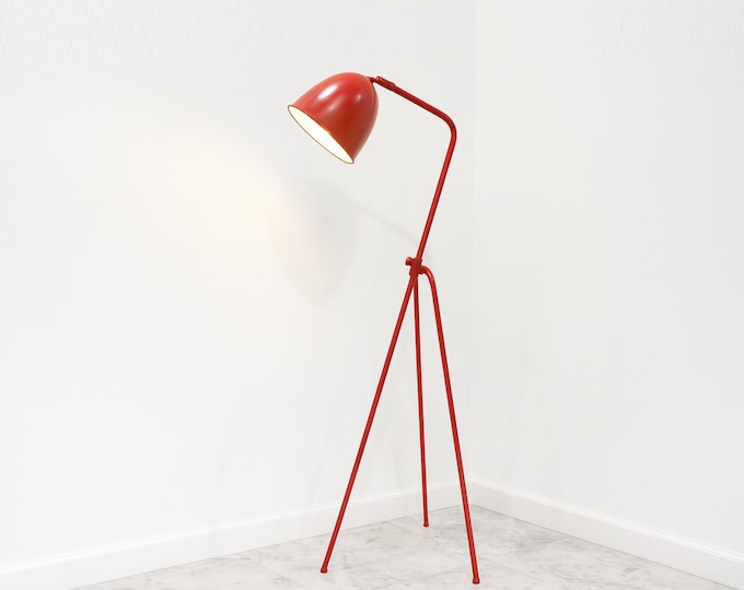 The Allure of Red: Modern Floor Lamps for Chic Homes