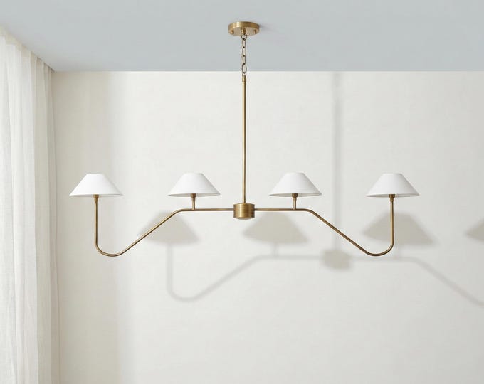 Majestic Aura in Gold Brass – A Chandelier Light That Captivates Every Gaze