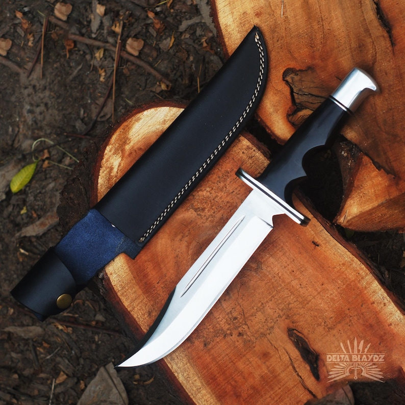 Scream Replica Knife: Bloody Ghostface Replica Buck 120 Hunting Knife | Movie Replica | Horror Movie Prop | Gift for Him | Gift for Men | Birthday Gift | Gift for Husband | Christmas Gift | Groomsmen Gift Knife | Gift for Boyfriend | Halloween Gift