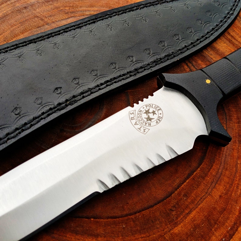 RE4 Replica Knife Custom Handmade D2 Steel Full Tang Resident Evil 4 Leon Kennedy's Knife | Game Knife | Christmas Gift| Cosplay Prop | Game Replica Knife with Free Sheath | Personalized Gift | Personalized Knife | Gift for Him | Gift for Men | Birthday Gift | Anniversary Gift | Wedding Gift | Outdoor Knife | Hunting Knife | Groomsmen Gift Knife | Best Men Gift | Collectors Knife