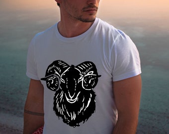 Greatest of All Time: Goats Are Legends. Funny and fun T-shirt