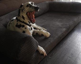 Luxury dog bed furniture, custom puppy couch, modern cat sofa, orthopedic pet lounge
