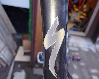 Logo Specialized S autoadhesivo reflectante negro
