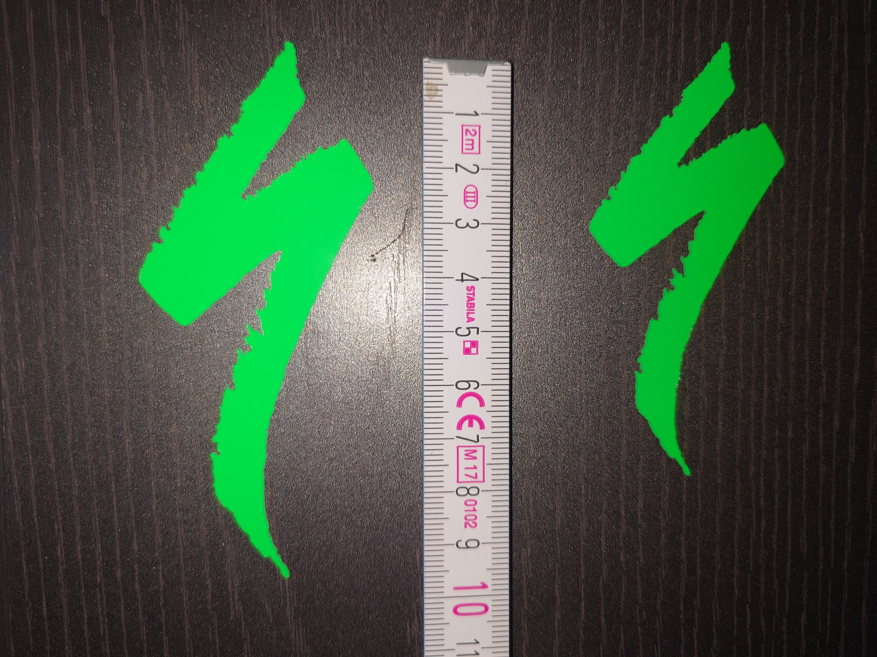 Specialized S logo self-adhesive logo neon green fluorescent size 4 inches 10 cm
