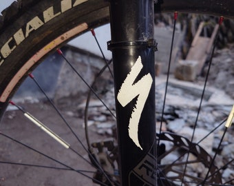 Logo Specialized S autoadhesivo reflectante blanco