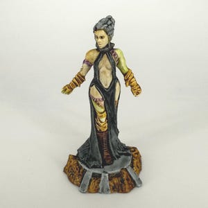 Undead Servant Hand-Painted Miniature for Tabletop Games such as DnD, Pathfinder, Frostgrave, and RPGs