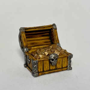 Treasure Chests, Hand-painted Miniature Loot Token Scenery for Tabletop ...