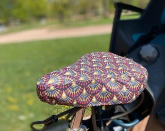 100% French waterproof bicycle saddle cover