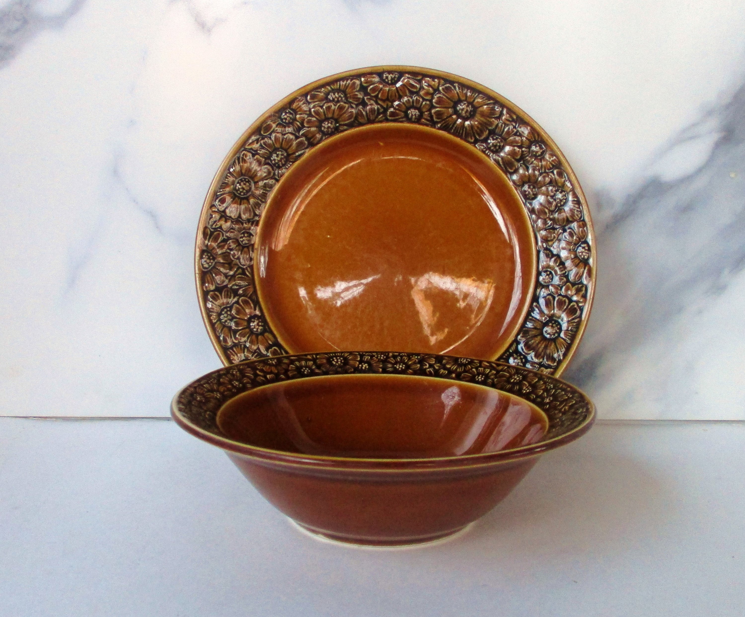 シリアルナンバー入りドナルド&デイジーのお皿 Vintage Daisy Ironstone Ceramic Bowl and Dessert Plate,hand