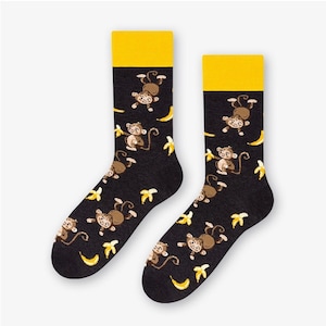 Happy Monkey Banana Unisex Socken, Lustige Socken, Kuschelige Socken, Verrückte Socken, Bunte Socken, Geschenkidee, Perfektes Geschenk, Mismatched Socken