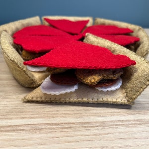 Felt Food Pattern - Deep Dish Pizza - PDF Pattern - Felt Pretend Play Food