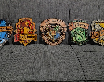 Wizarding house emblems, young wizards&#39; crests. Laser cut files for woodcutting and decoration.