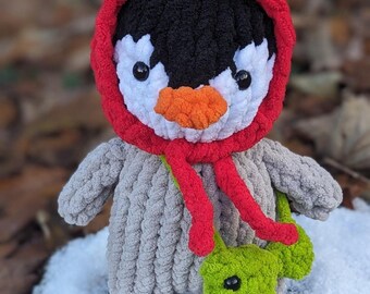 Penelope the Penguin Loom Knitting Pattern