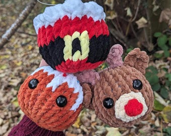 6 Set of Christmas Baubles Loom Knitting Pattern