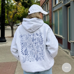 Jellyfish Shirt Ocean Inspired Style Jellyfish Print Hoodie Coconut Girl Teenage Girl Gifts Ocean Beach Hoodie Summer Hoodie Beach Sweater