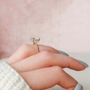 Round Engagement Ring in 14k Solid Gold / Moissanite Engagement Rings / 4-Prong Solitaire Moissanite Ring / Gold Promise Ring image 2