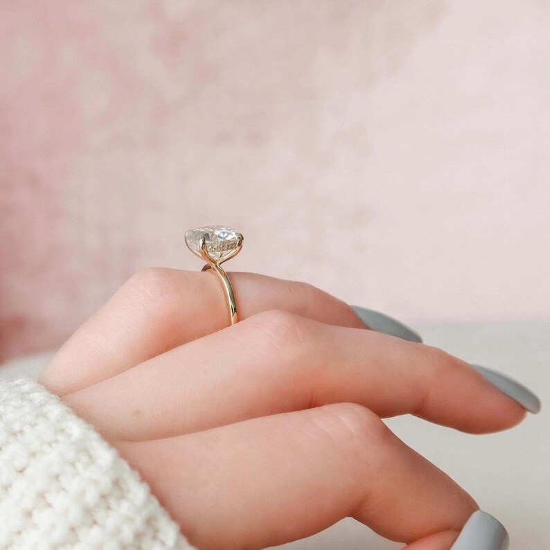 Round Engagement Ring in 14k Solid Gold / Moissanite Engagement Rings / 4-Prong Solitaire Moissanite Ring / Gold Promise Ring image 2