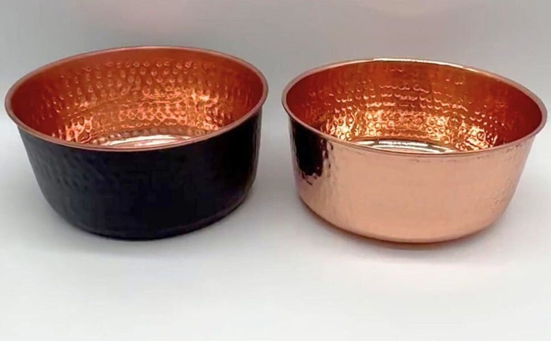 100% pure copper pet bowl. Hand hammered. Perfect for dogs and cats.