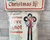 Vintage Fibre-Craft Macrame’ Kit - Christmas Love Knot Decoration