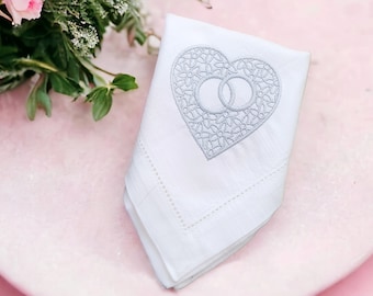 Anillos de boda en forma de corazón, servilletas de tela de algodón bordadas