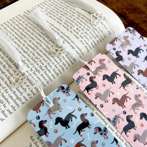 Cute Dachshund Bookmark, Dachshunds Lover Unique Gifts Dog Paw Charm ...