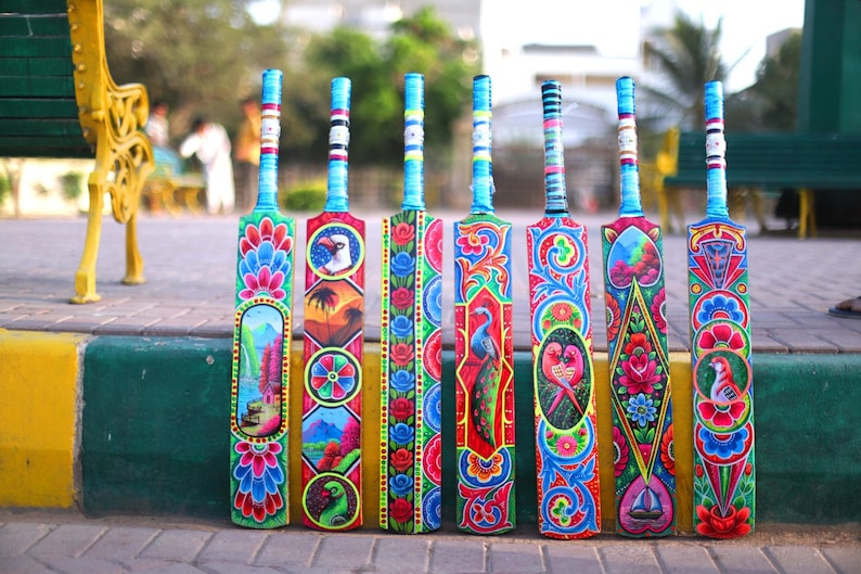 Pakistani Bat Truck Art Cricket Bat| Decorative Truck Art | Handpainted Bat ...
