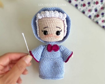 PDF document ESP/ENG. Amigurumi pattern. Fairy Godmother. Princess. Crochet pattern. Doll pattern. Knitting guide.