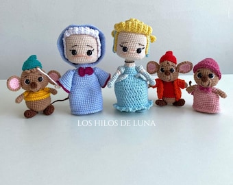 PDF document ESP/ENG. Amigurumi pattern. Princess pattern collection. Knitting guide.