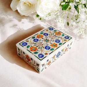 Indian Jewelry Box with Inlaid semi precious Stone Handmade Custom White Marble Jewelry Storage Trinket Box Decor Gift for Her