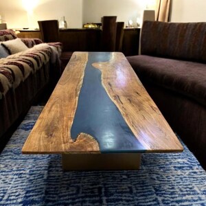 Blue River Epoxy Dining Room Table Custom Made Natural Acacia Wood Bar Coffee Center Top Counter Height Table for Restaurant Outdoor Decor