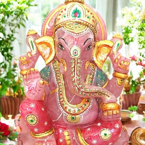Luxurious Rose Quartz Idol Ganesha Hindu Sculpture Hand Painted Religious Spiritual Alter Healing Crystal Stone for Good Luck Pooja Room Dec