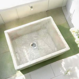 Handmade White Quartz Agate Wash Basin: Bathroom Vanity Sink