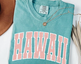 retro varsity Hawaii t-shirt, Comfort Colors Hawaii t-shirt, retro varsity Hawaii sweatshirt, Comfort Colors Hawaii sweatshirt