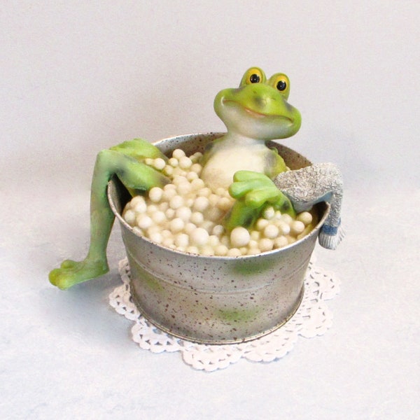 Funny Green Frog in Bath Tub Sculpture Figurine . Whimsical Frog Bathing & Relaxing Statue . Nursery Decor . Baby Shower Gift for Frog Lover