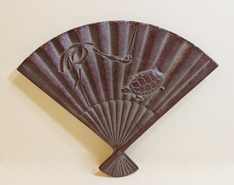 Fan Shape Cast Iron Novelty Trivet . Embossed Sea Turtle Hot Plate . Sea Life Pot Holder . Tropical Bird Decoration . Beach Kitchen Decor