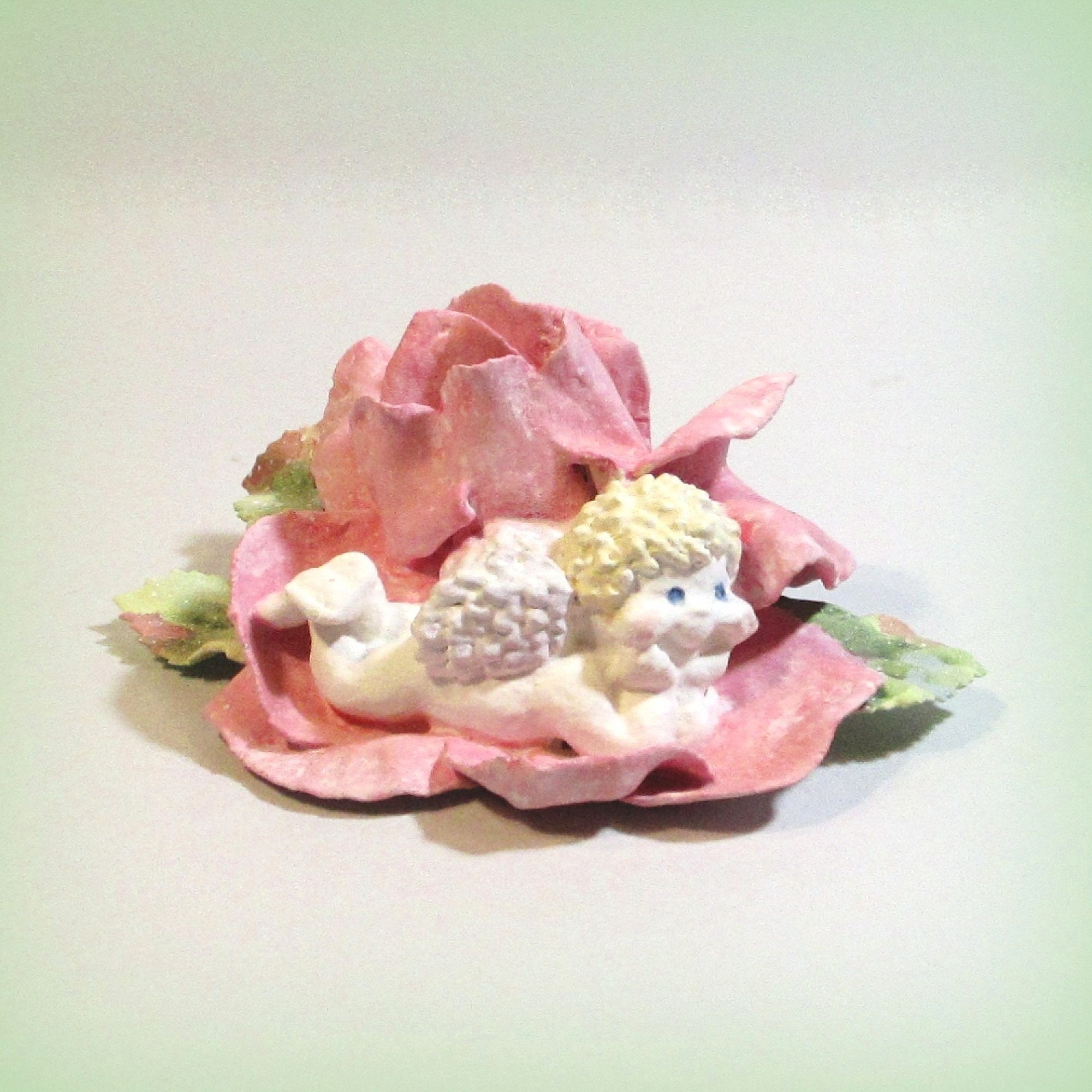 Dreamsicle Figurine . Baby Angel Figurine . Cherub Figurine . Shabby