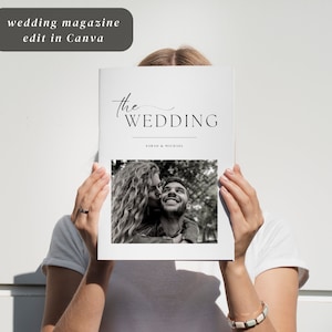 Könnte beinhalten: Ein weißes Hochzeitsmagazin-Cover mit dem Text "the WEDDING" in schwarzer Schrift. Die Namen "SARAH & MICHAEL" sind in Schwarz unter dem Titel gedruckt. Ein Schwarzweißfoto eines Paares ist auf dem Cover abgebildet.