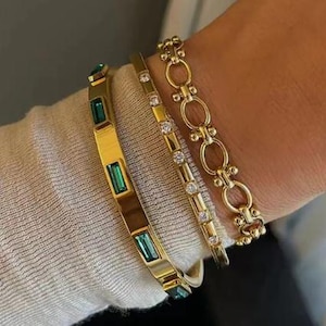 18K guldpläterat rostfritt stål kubisk zirkon armband smaragd ädelsten kvinnor vattentäta modesmycken manschettarmband armband bröllopspresent