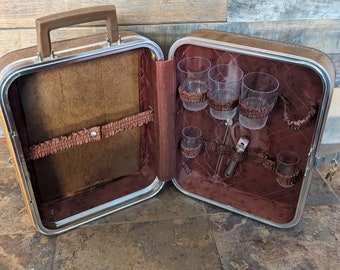 Vintage Travel Bar Case - Portable Drink Kit