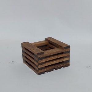 modern wooden candle holder, wooden candle holder, wooden candle holder with design, wooden candle holder with color