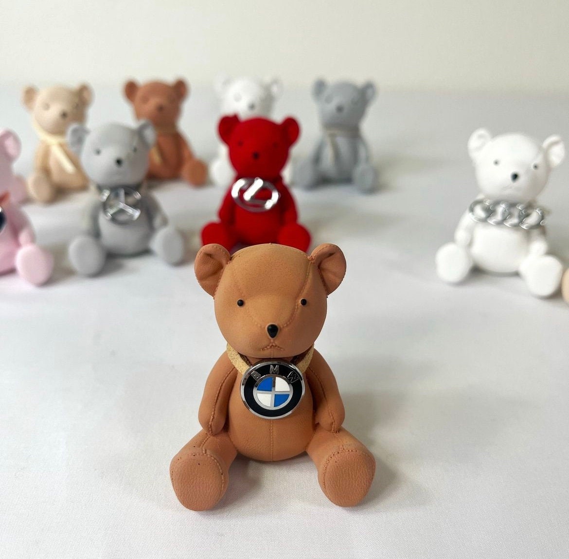 Base;red Bear Pilot Car Air Freshener Cute Car Diffuser Rotating Propeller  Air Outlet Vent Fresheners Aromatherapy Ornament Car Accessories Automotive