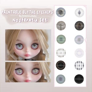 Può includere: Un foglio digitale di eyechips stampabili per bambola Blythe intitolato Nosferatu Set di KeadawnsDolls. L'immagine mostra dodici design oculari circolari con vari motivi, tra cui croci, rombi e sfumature in tonalità di grigio, nero e bianco, insieme a due esempi degli eyechips installati su una bambola.