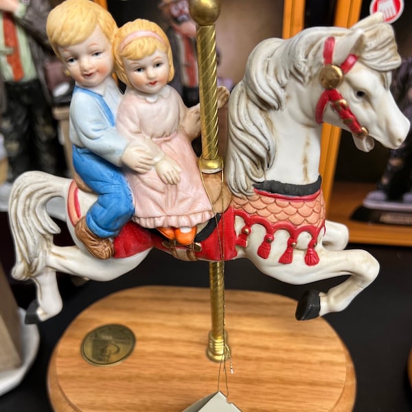 Musical Carousel Beautiful Horse, Vintage 1980's, New, Never used