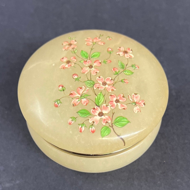 Alabaster Month Box Alabaster Box - Etsy
